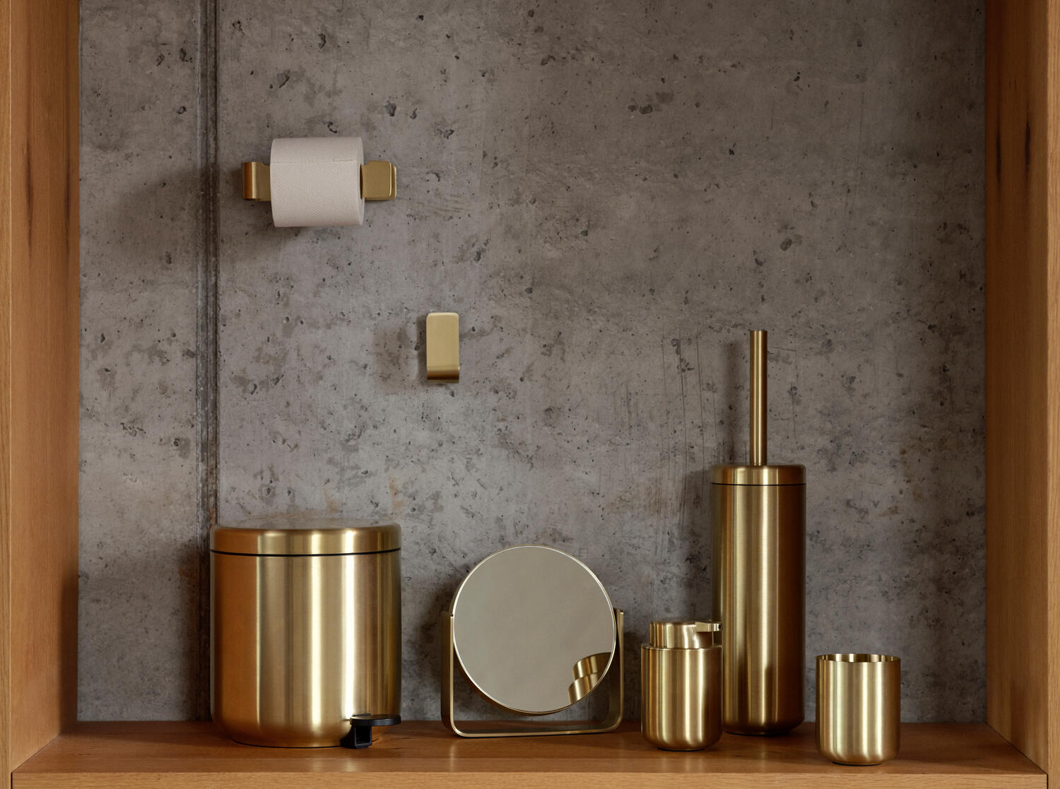 Ume toiletbørste - Messing